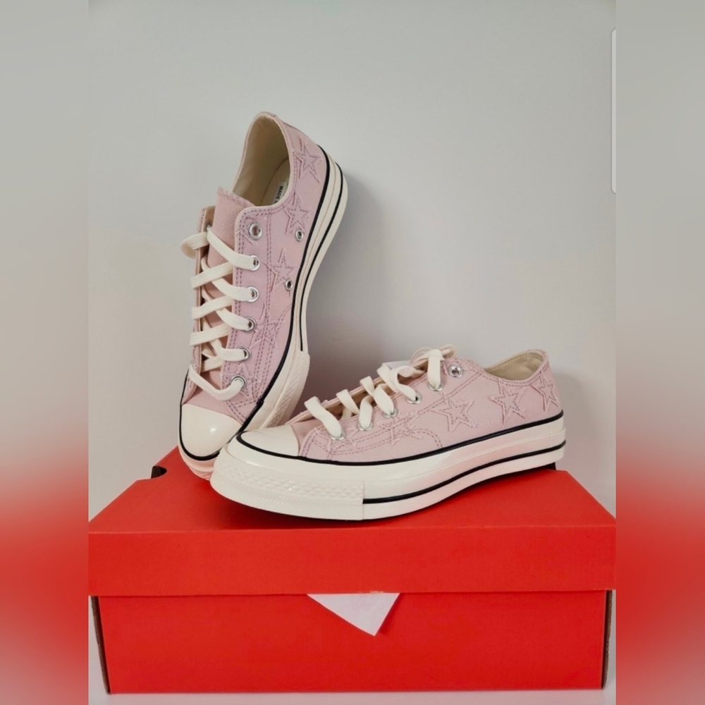Chuck 70 Celestial Low Sneaker Shy Flamingo 9 Women's Men/Youth 7 Stars - Picture 5 of 12